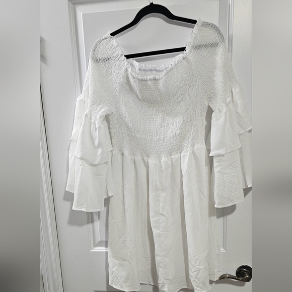 SHEIN plus size  White off the shoulder dress full bell sleeve 4x Boho - Picture 5 of 6